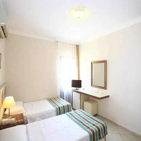 Hotel Paloma 2*