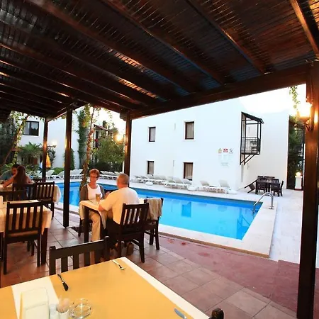 Paloma Hotel
